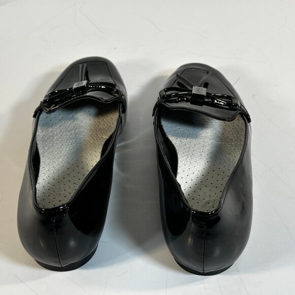 Two Pair of Women's size 7 shoes - Picture 4 of 12